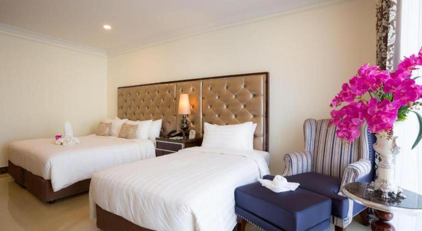 Hotel Lk Celestite Pattaya Esterno foto