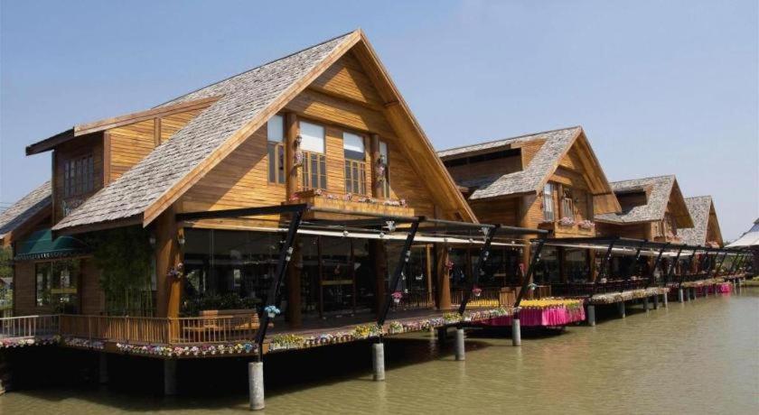 Hotel Lk Celestite Pattaya Esterno foto