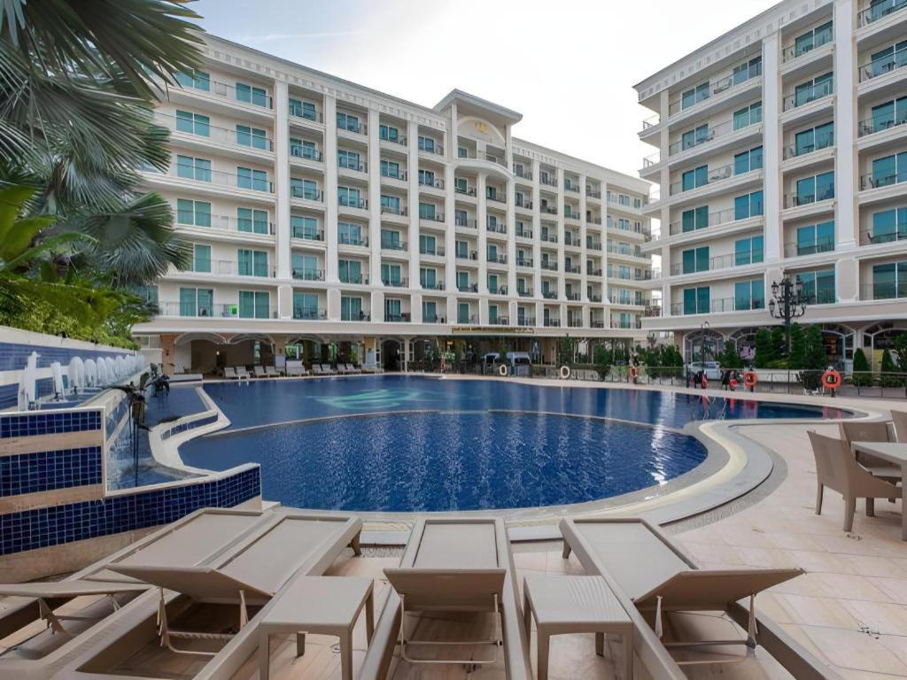 Hotel Lk Celestite Pattaya Esterno foto